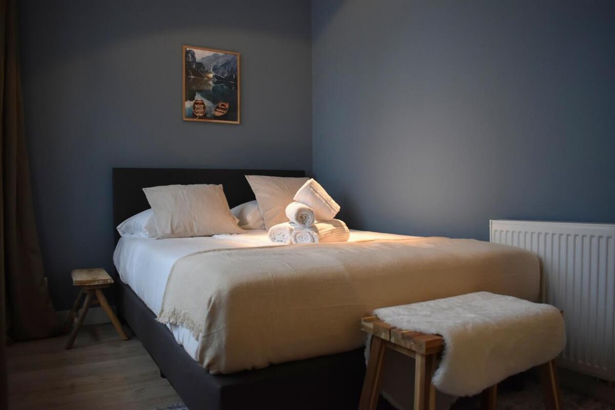 Rembrandtplein House A Bed and Breakfast Amsterdam Exteriör bild