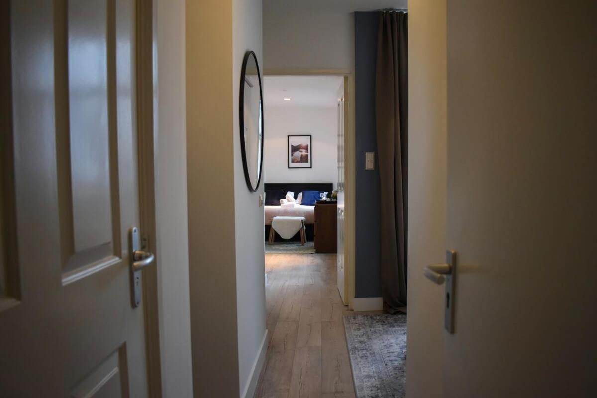 Rembrandtplein House A Bed and Breakfast Amsterdam Exteriör bild